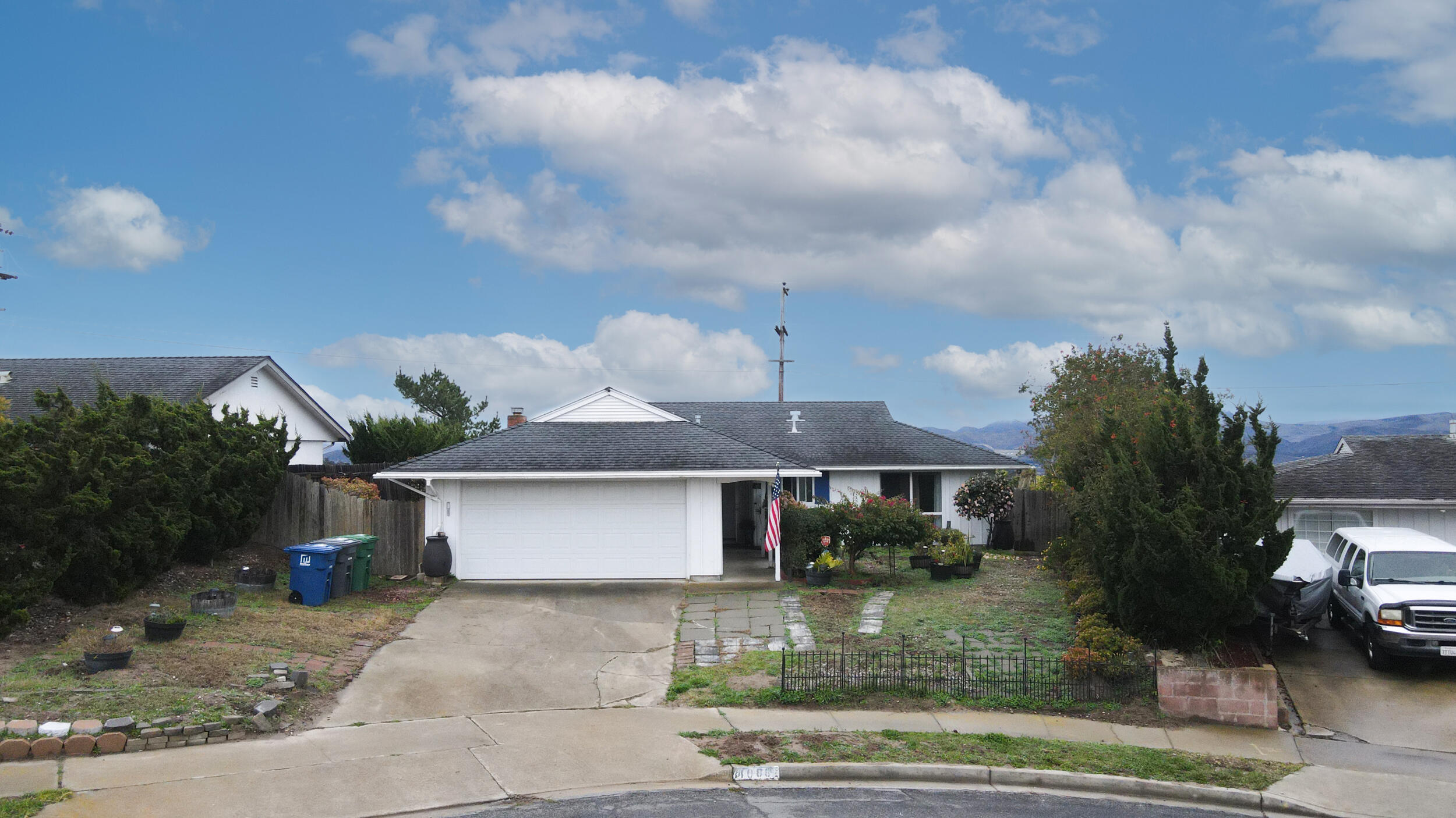 4088 Stardust Road