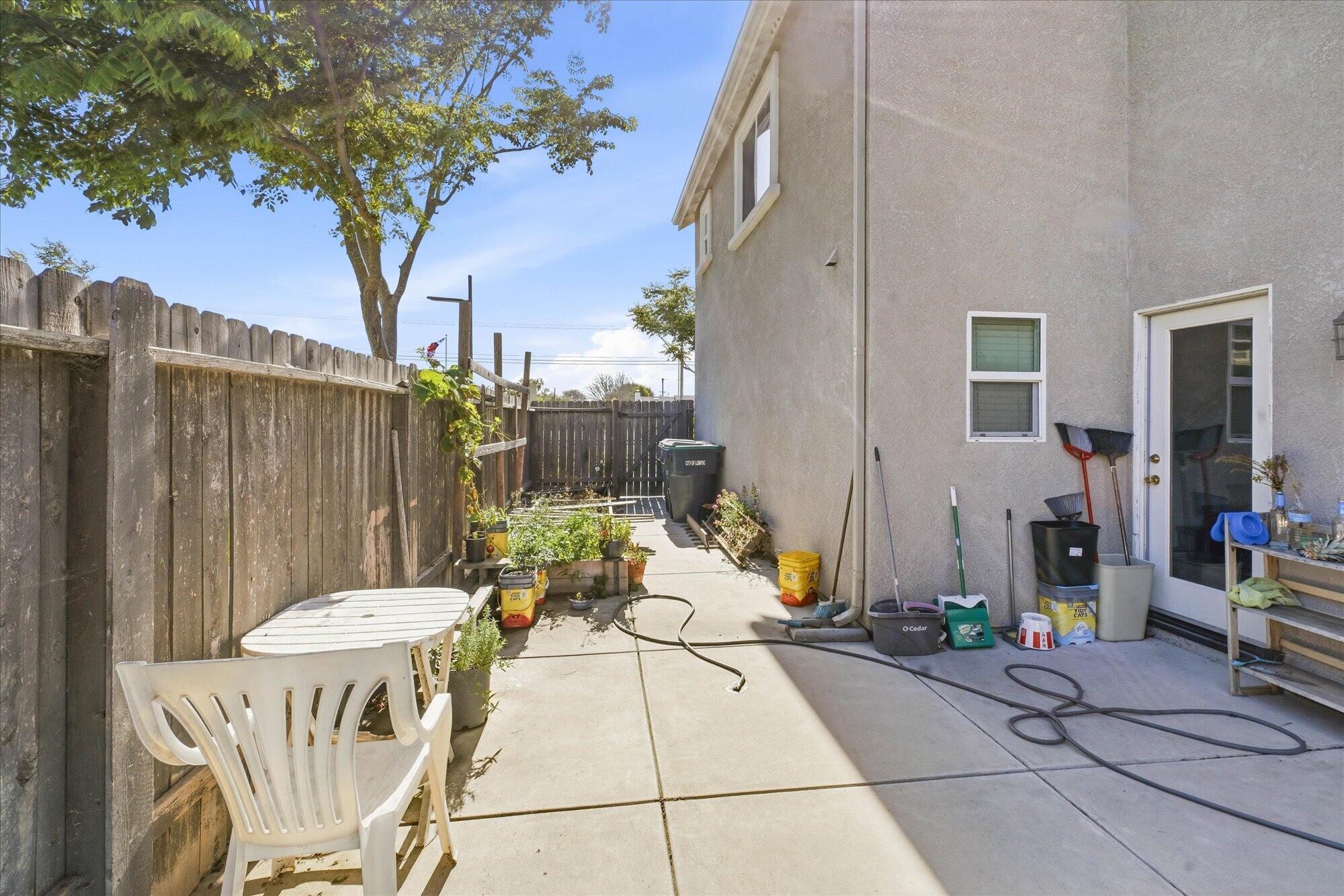 1426 Plum Avenue