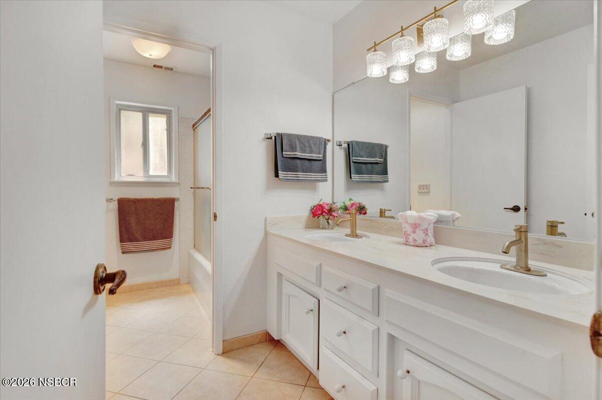 35 Aldebaran Avenue