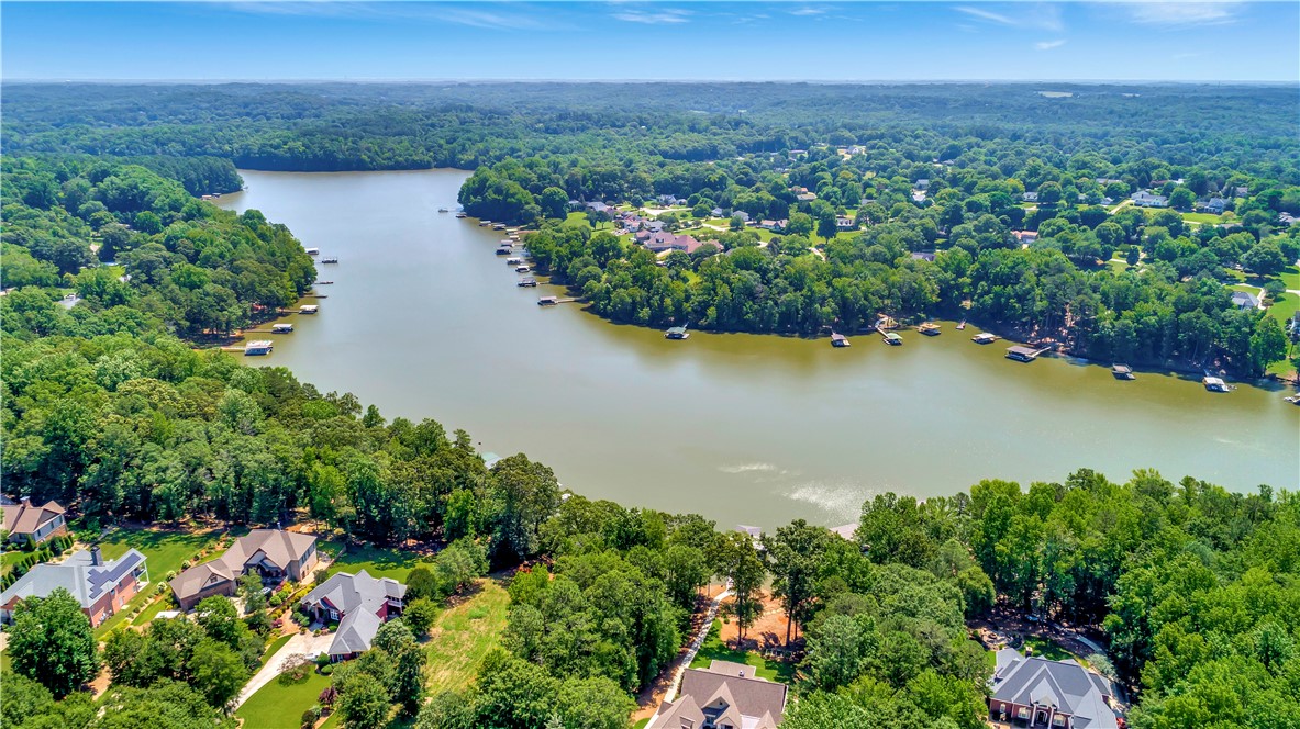 123 Chasewater Drive