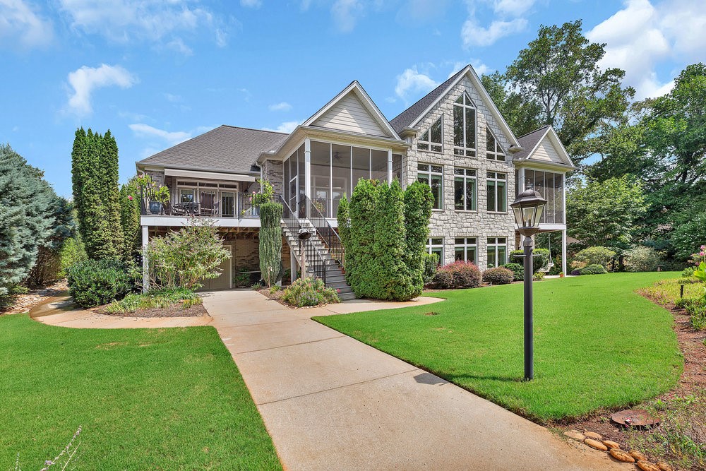 1024 North Shore Drive