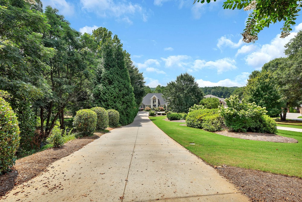 1024 North Shore Drive