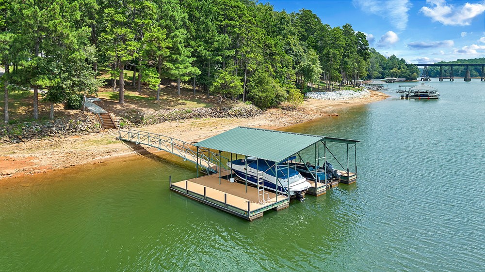 1024 North Shore Drive