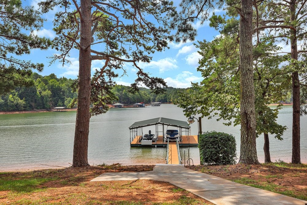 1024 North Shore Drive