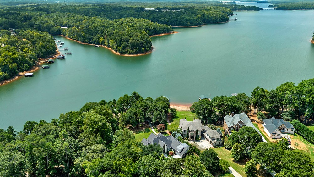 1024 North Shore Drive