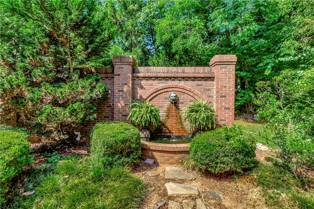 4105 Weatherstone Way