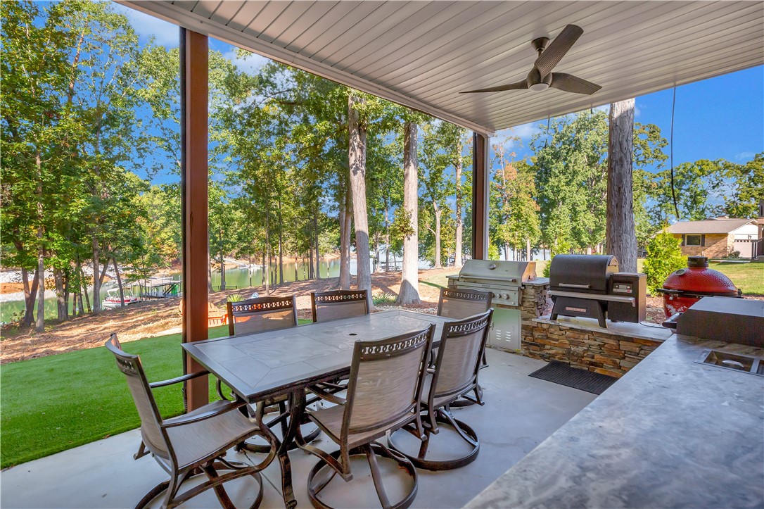 401 Broadwater Circle
