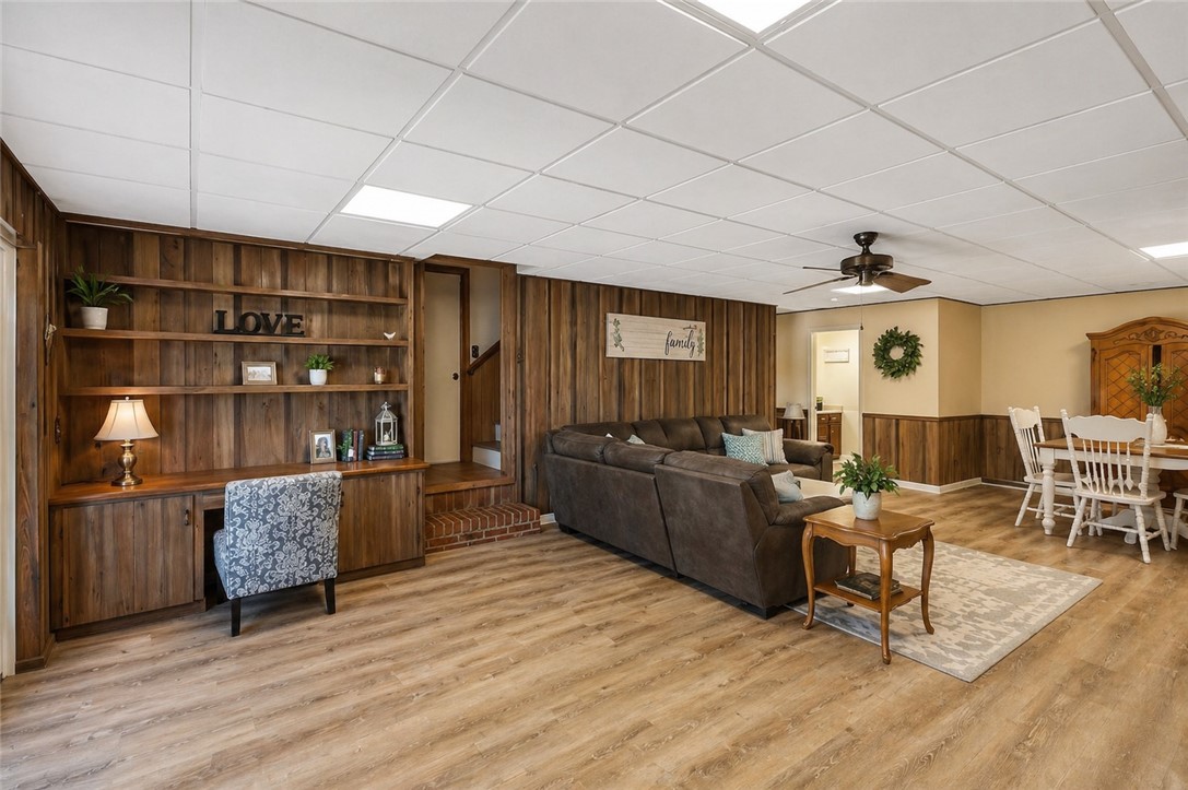 2212 Surfside Drive