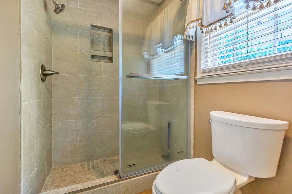 2212 Surfside Drive