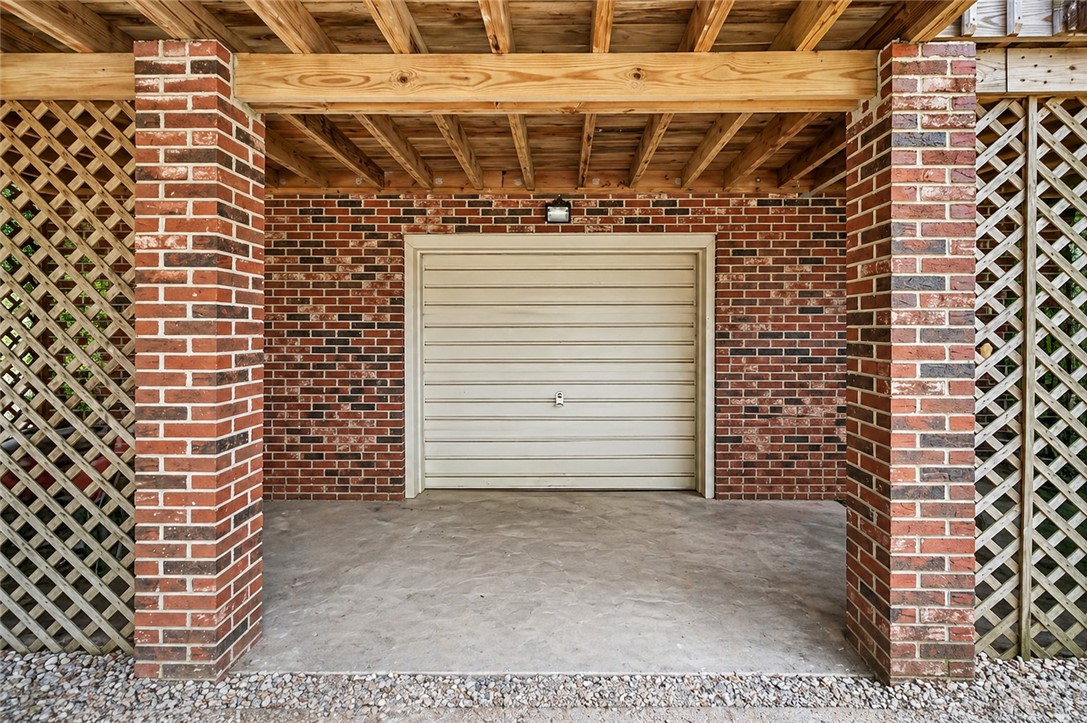 2212 Surfside Drive