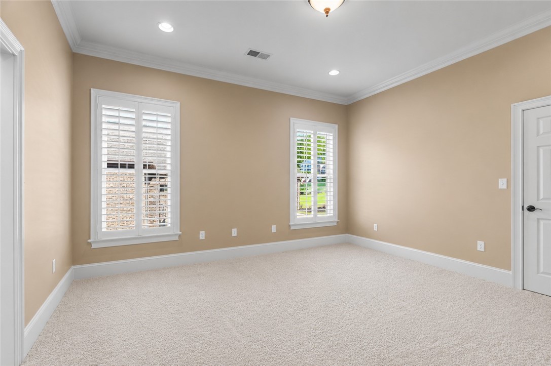 114 Willowbend Drive