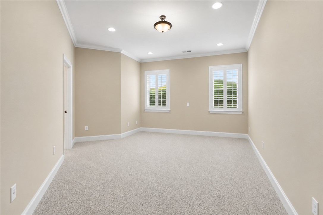 114 Willowbend Drive