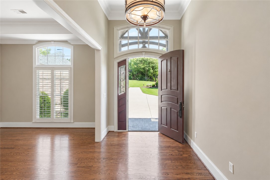 114 Willowbend Drive