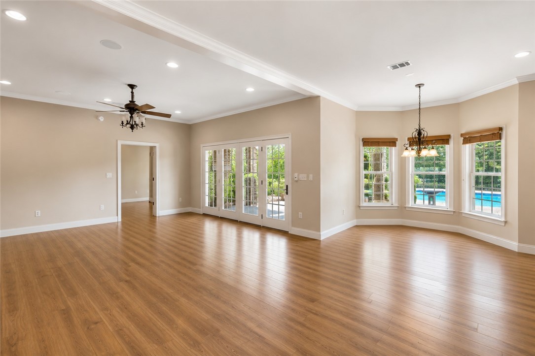114 Willowbend Drive