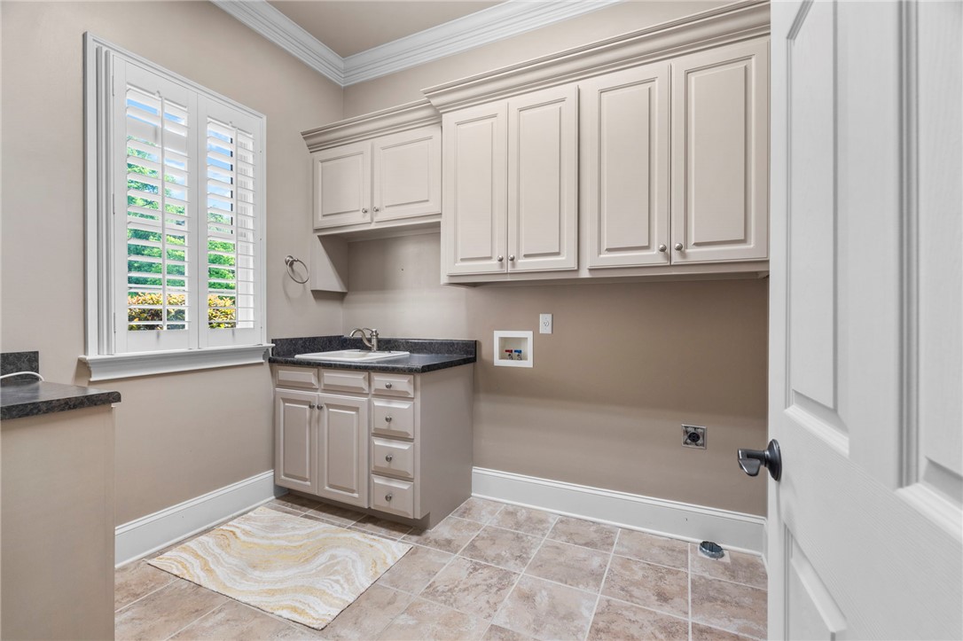 114 Willowbend Drive