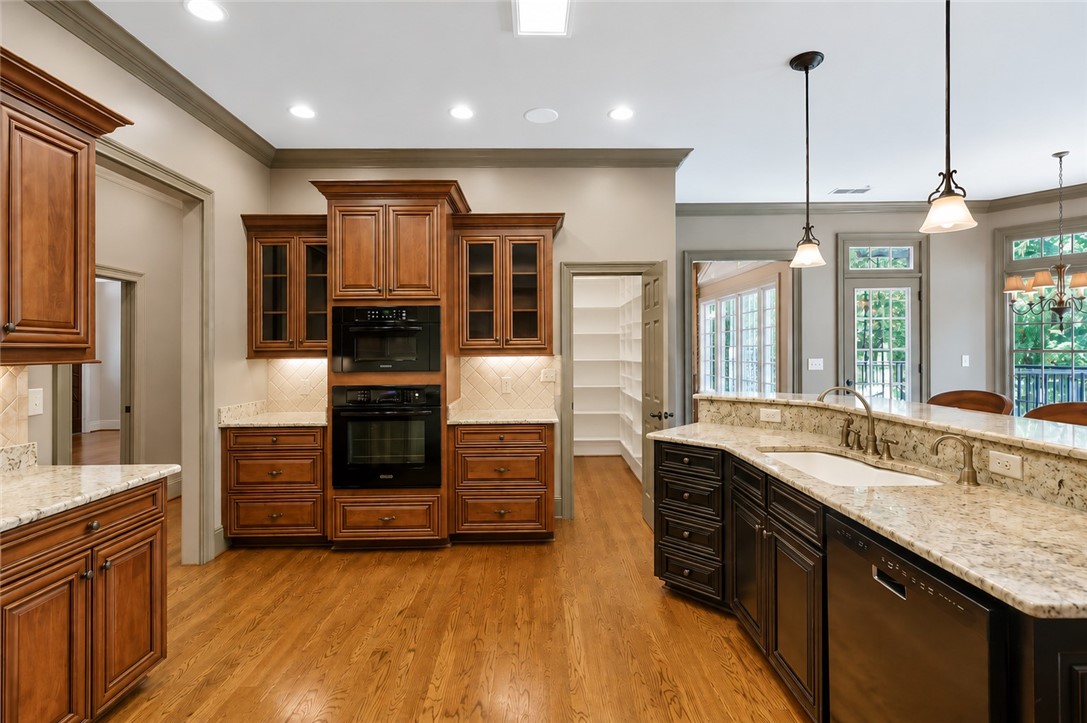 114 Willowbend Drive