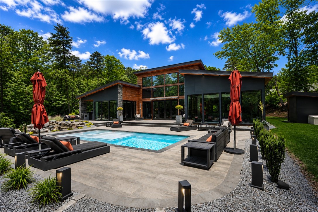 1143 Hawk Harbor Drive