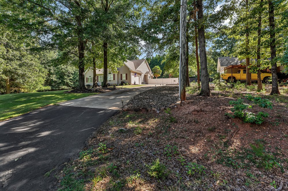 204 Waites Lane