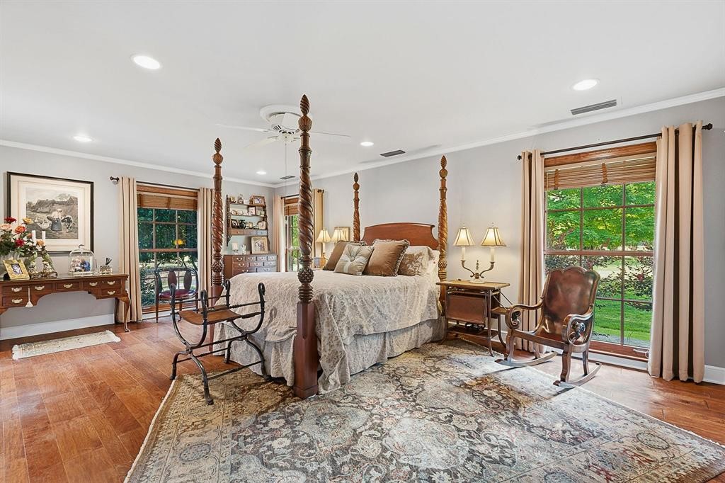325 Lanham Circle