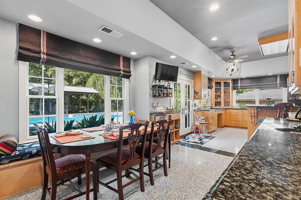 325 Lanham Circle