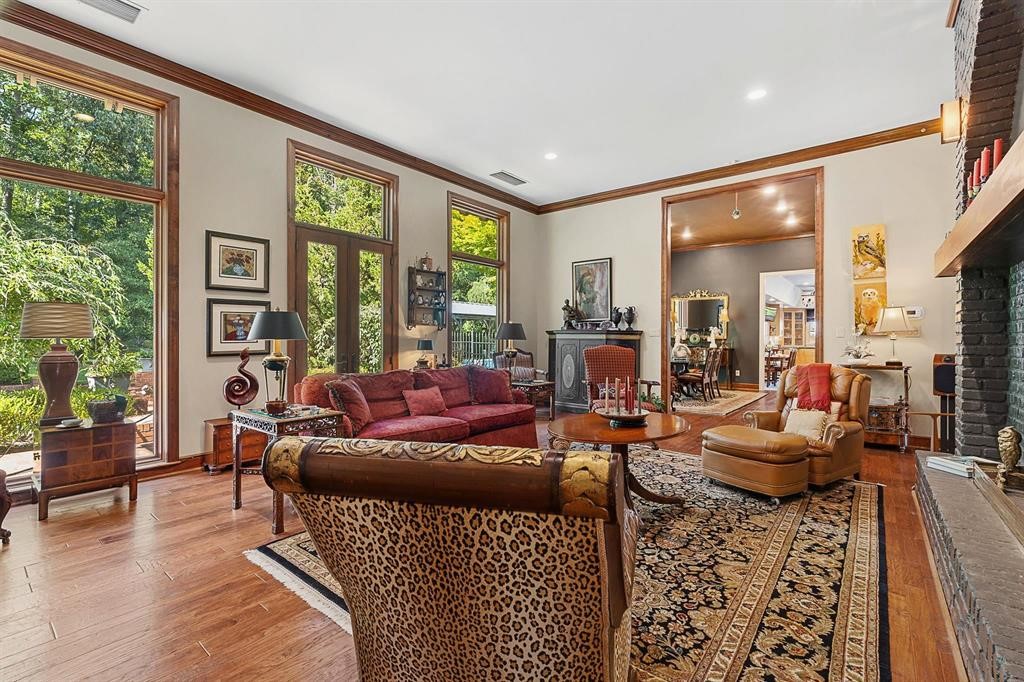 325 Lanham Circle