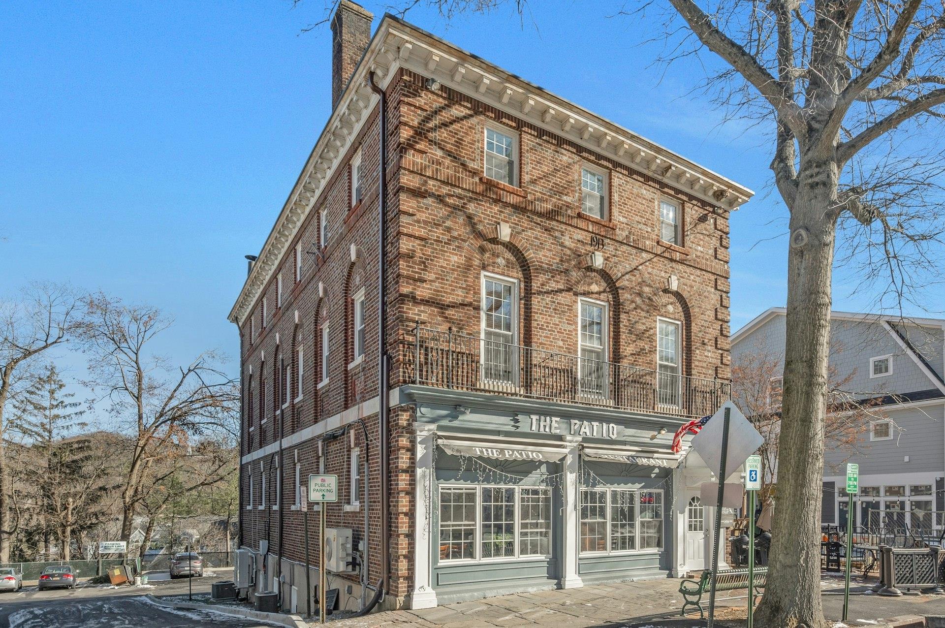 1133 Pleasantville Road Unit: 3B