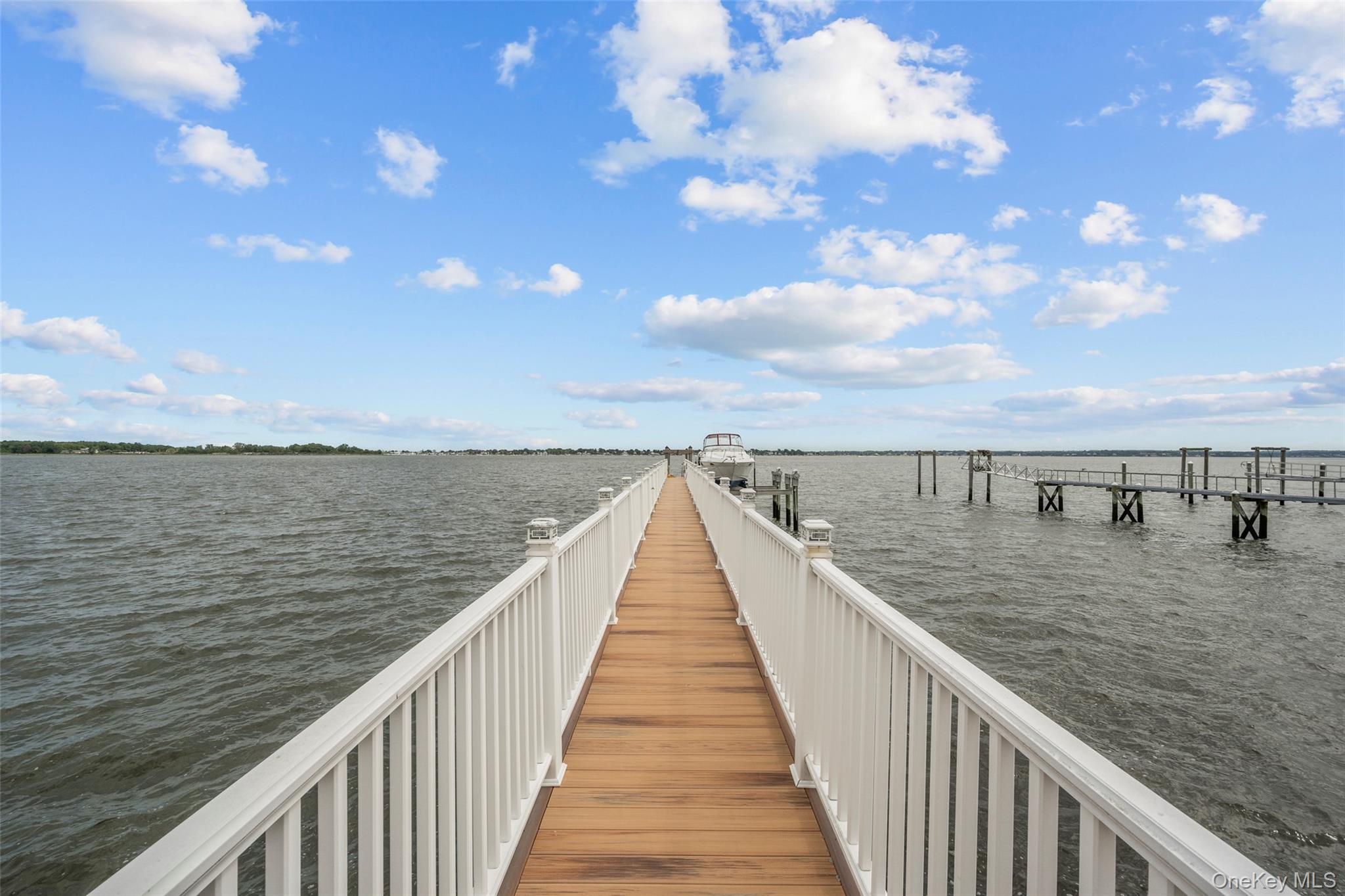 3407 Country Club Road