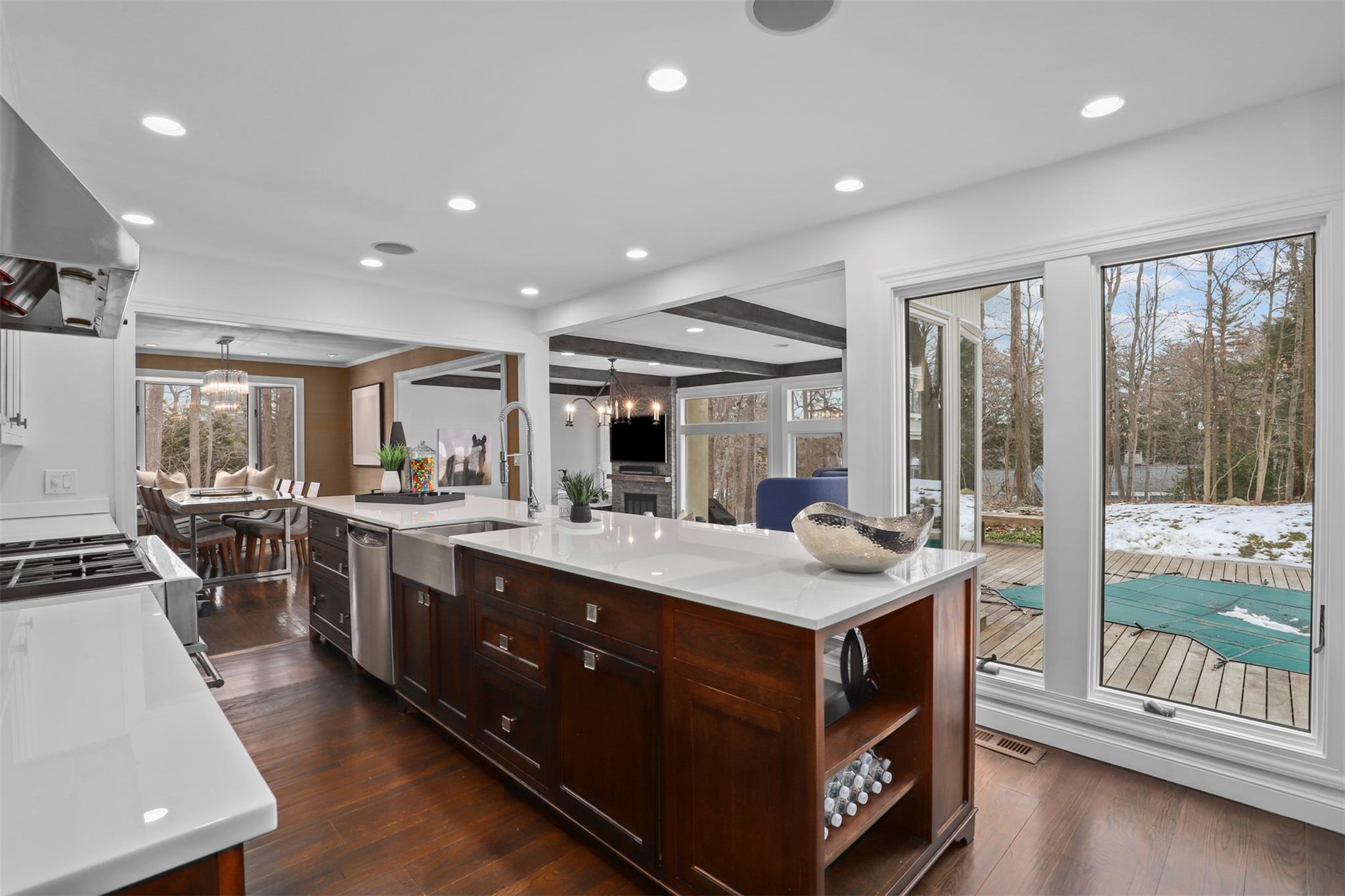 8 Hardscrabble Circle