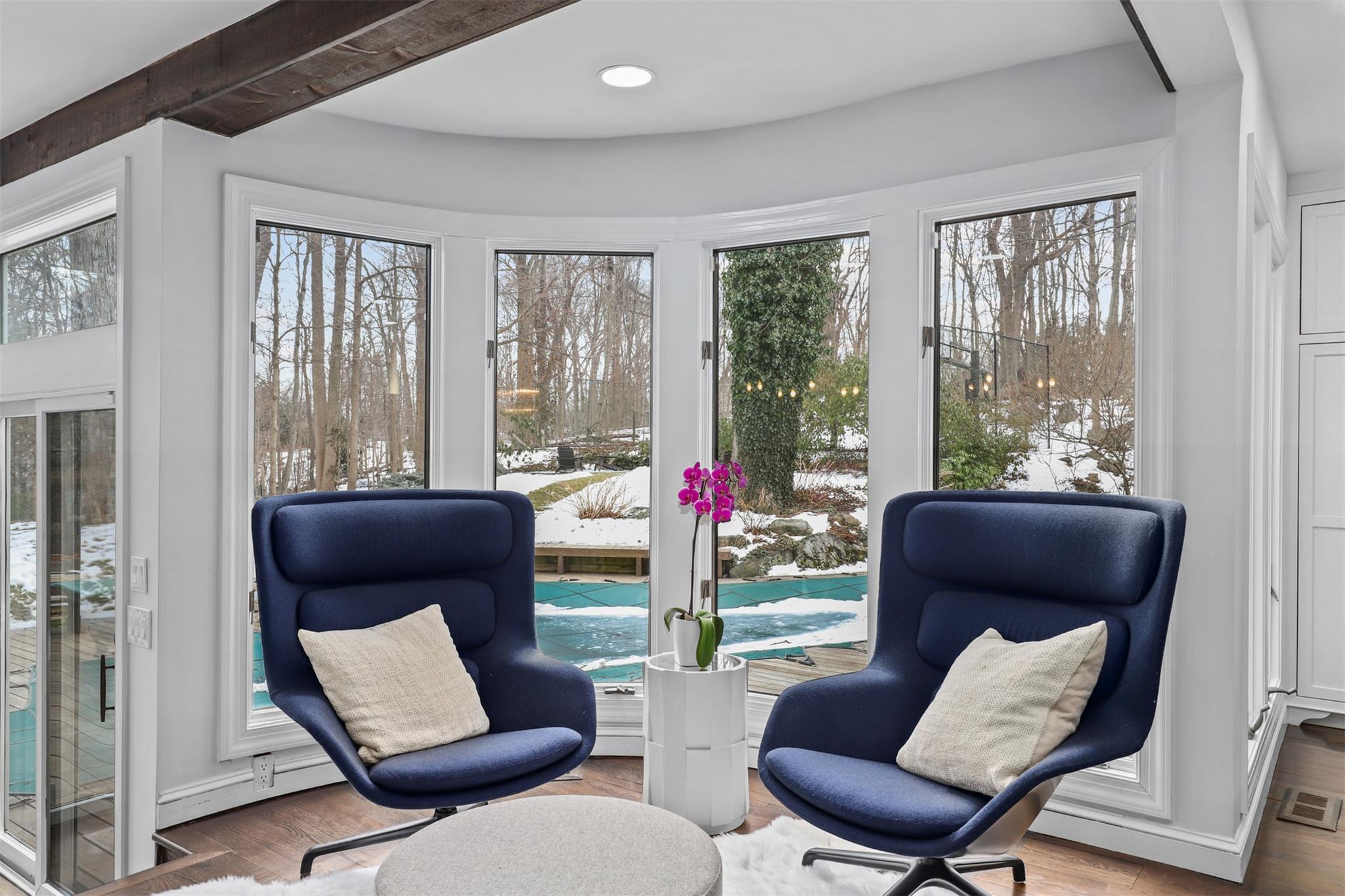 8 Hardscrabble Circle