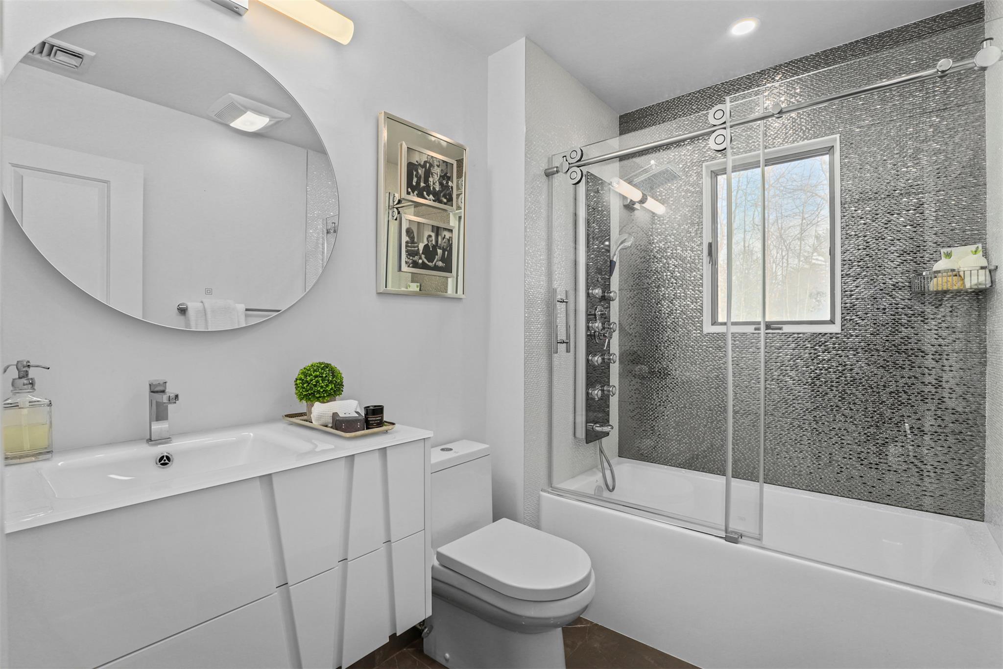 8 Hardscrabble Circle