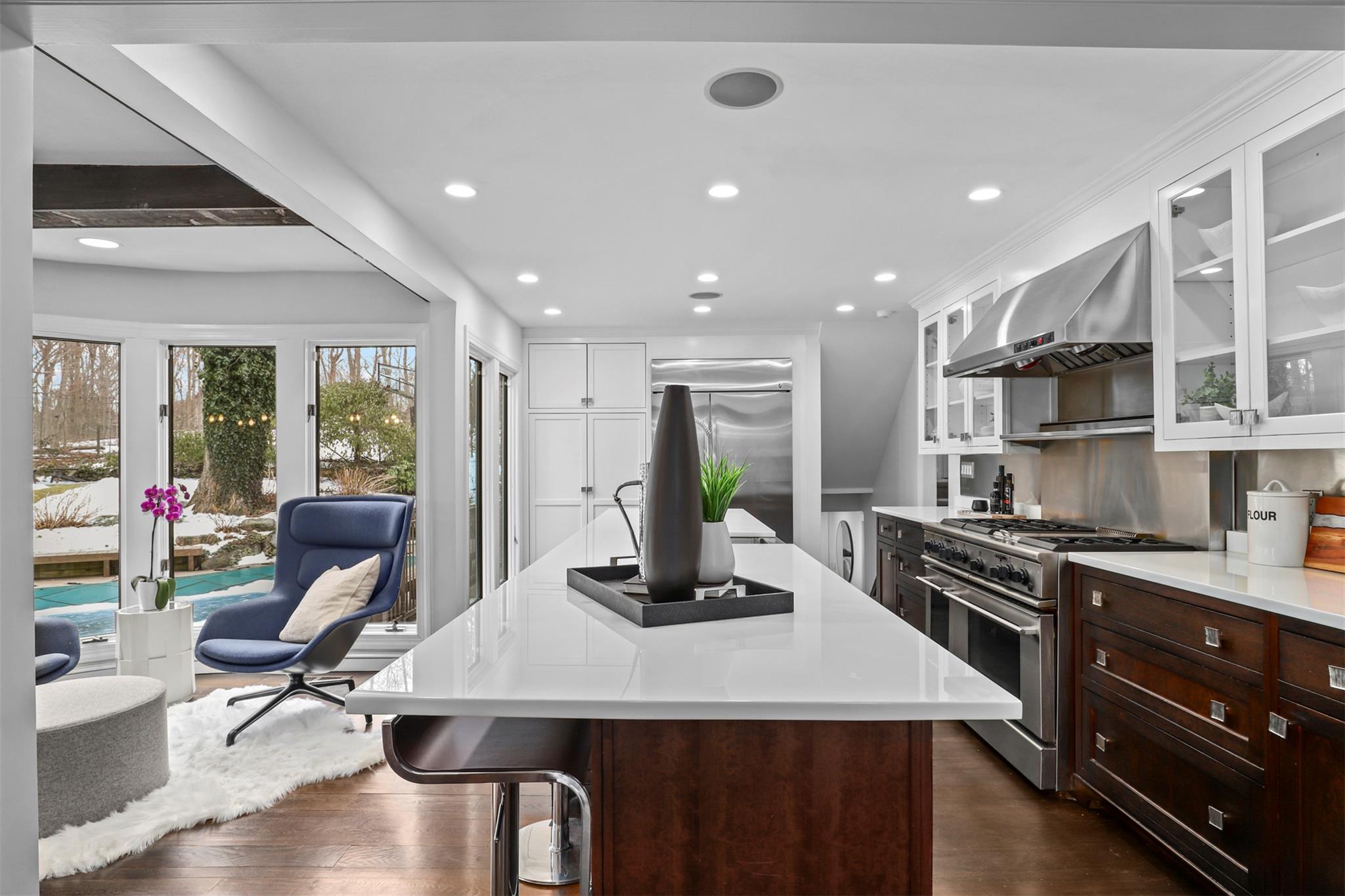 8 Hardscrabble Circle