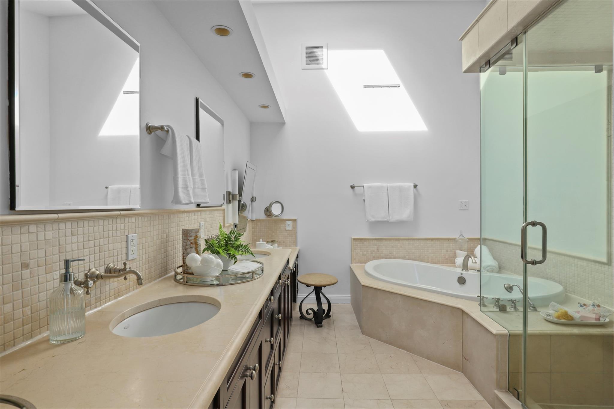 8 Hardscrabble Circle