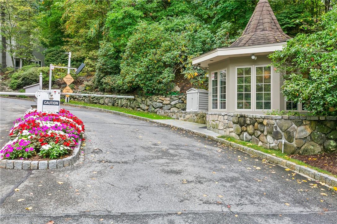 160 Boulder Ridge Road