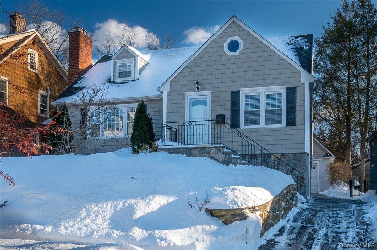 125 Travers Avenue