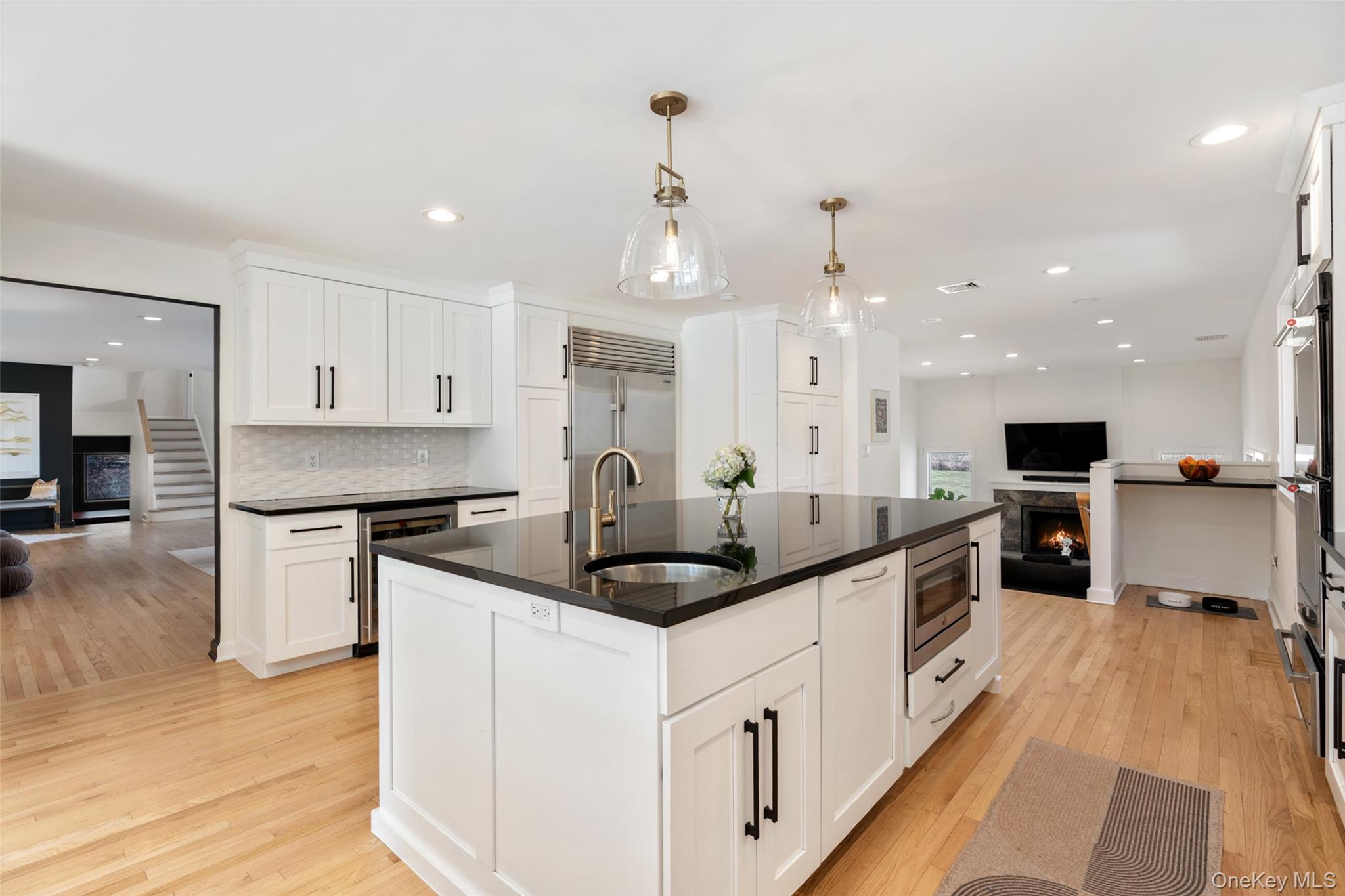 15 Haights Cross Road