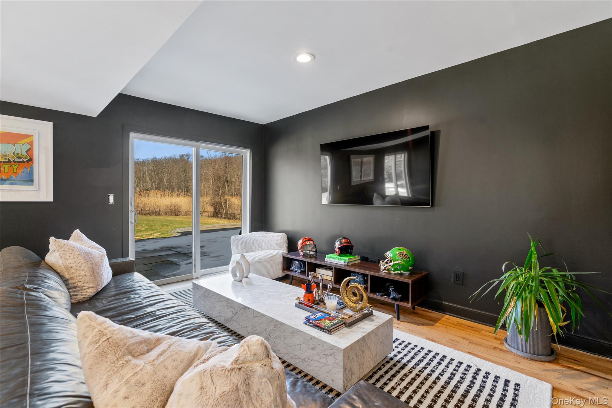 15 Haights Cross Road