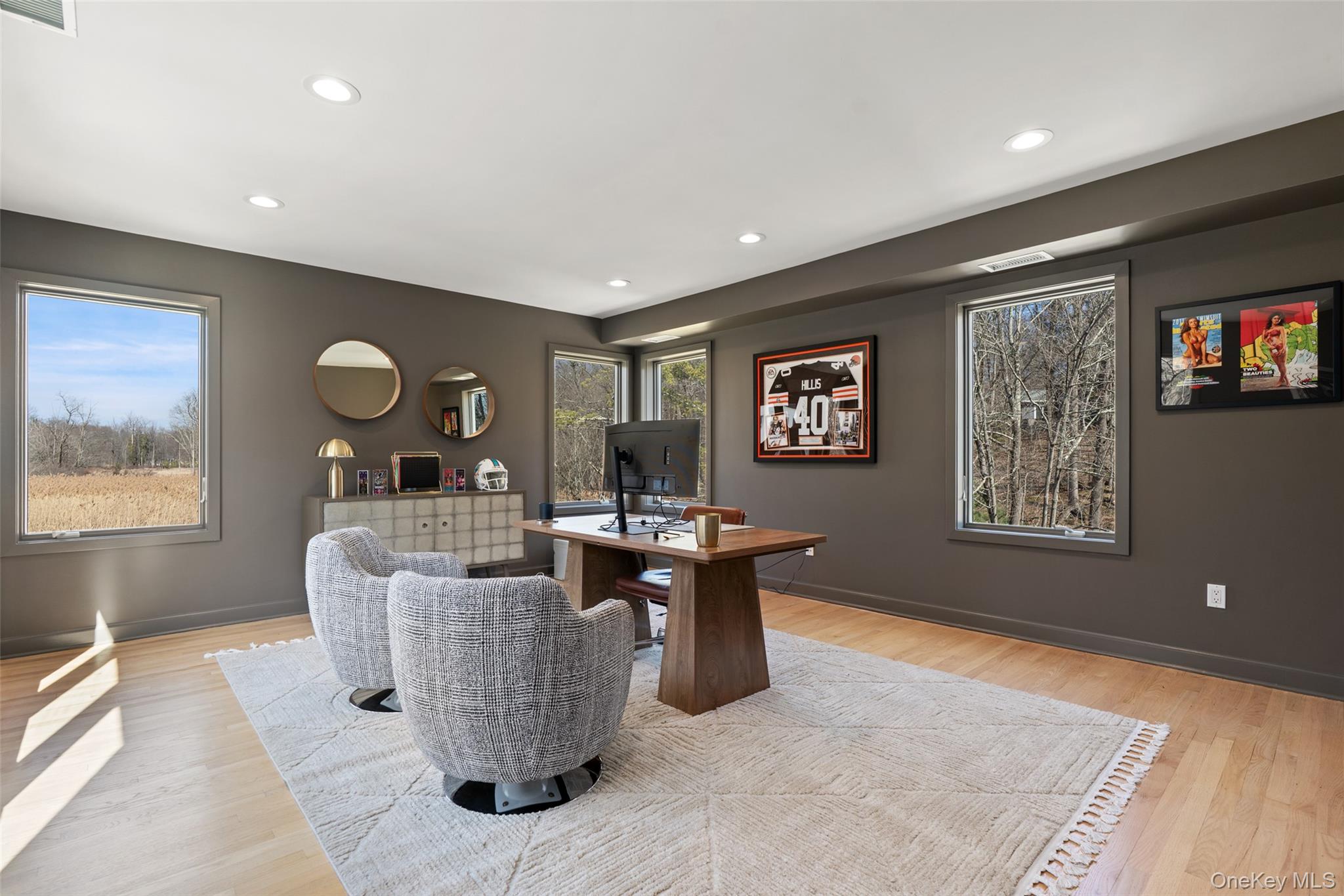 15 Haights Cross Road