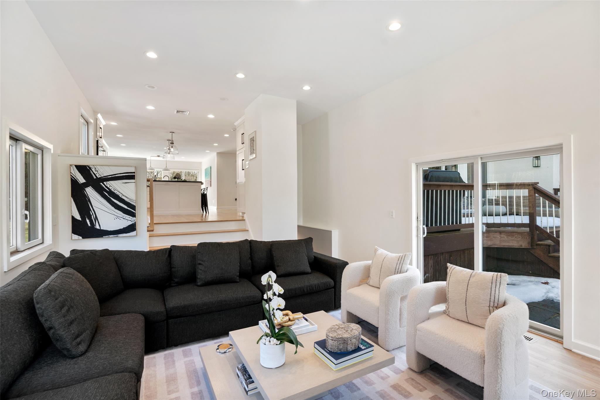 15 Haights Cross Road