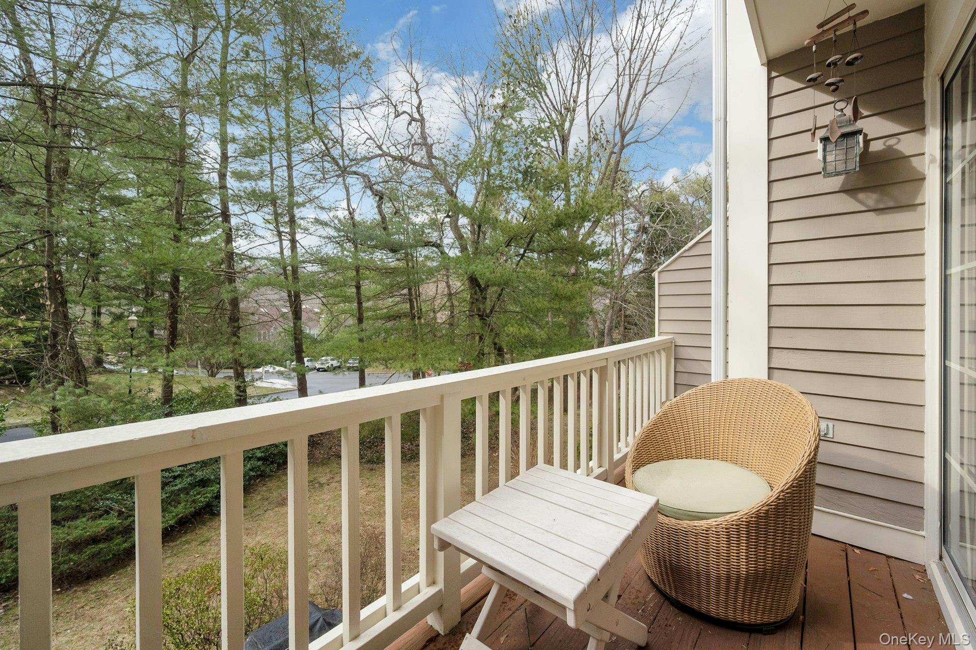 1403 Pondcrest Lane