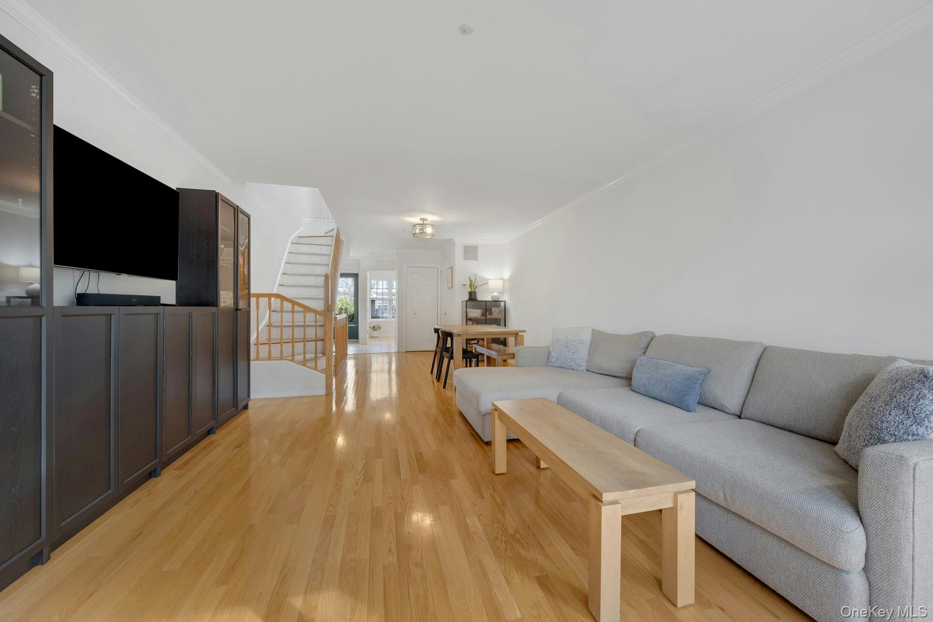 1403 Pondcrest Lane