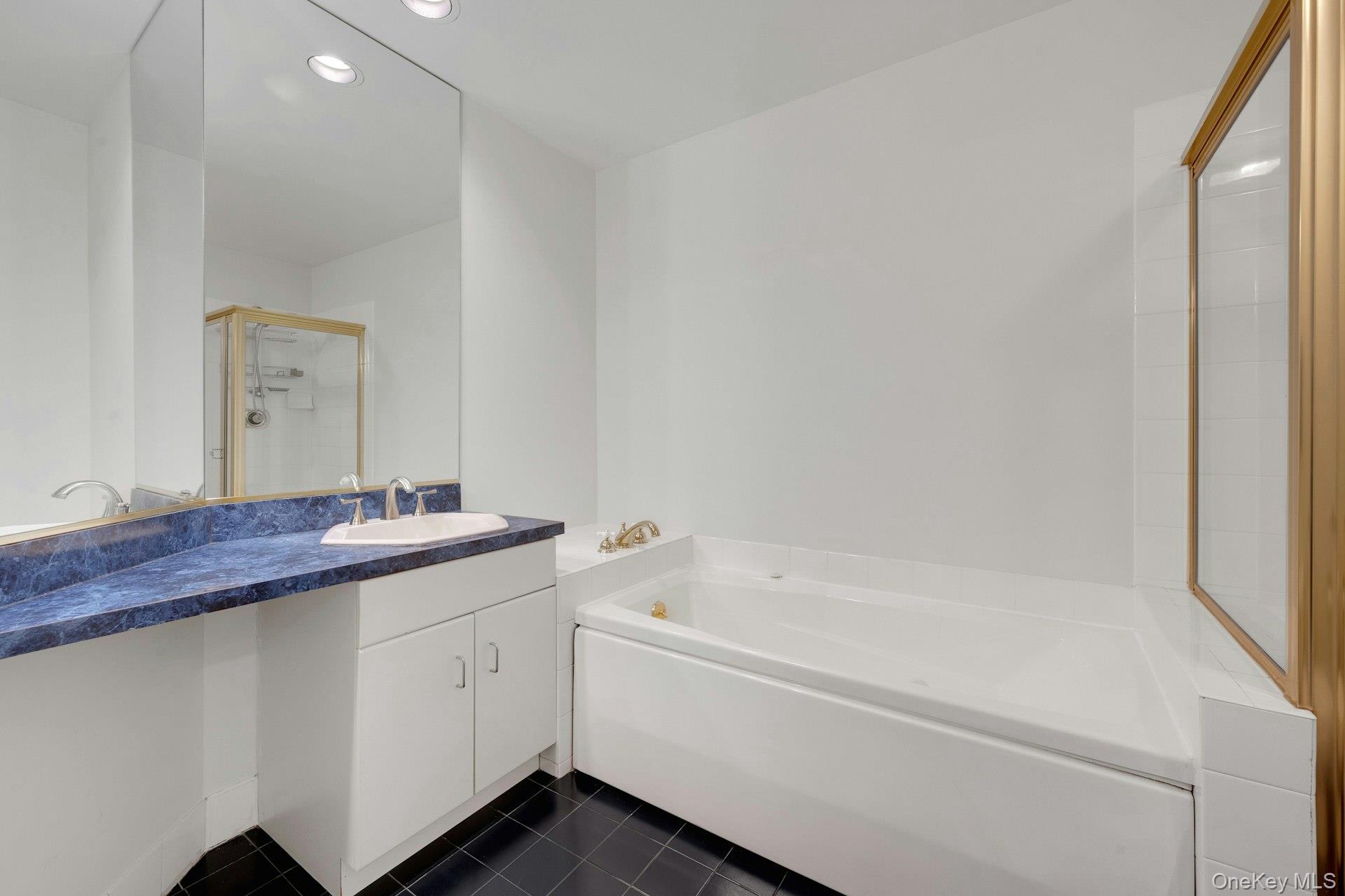 1403 Pondcrest Lane