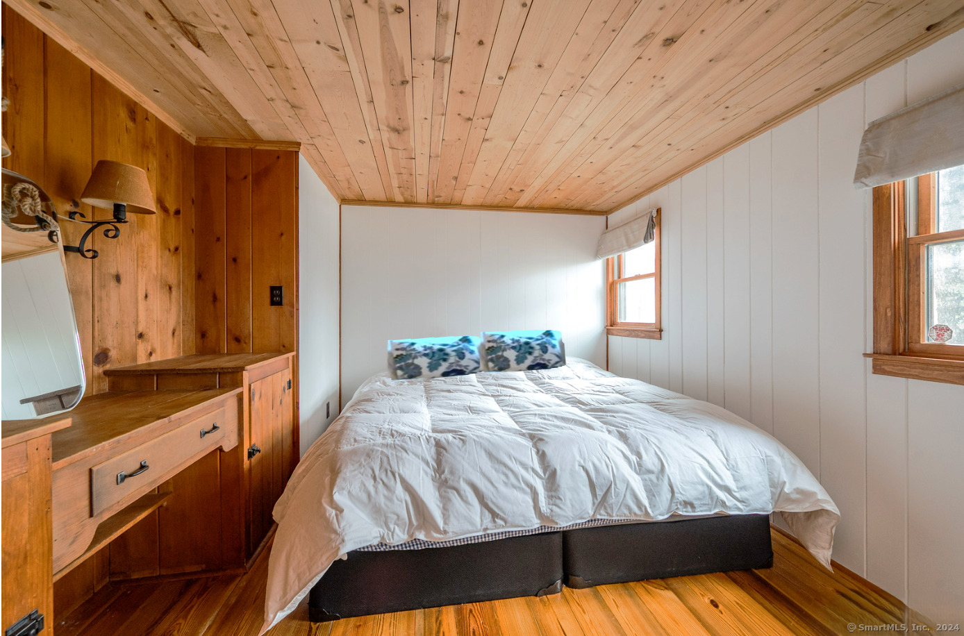 26 Hemlock Trail