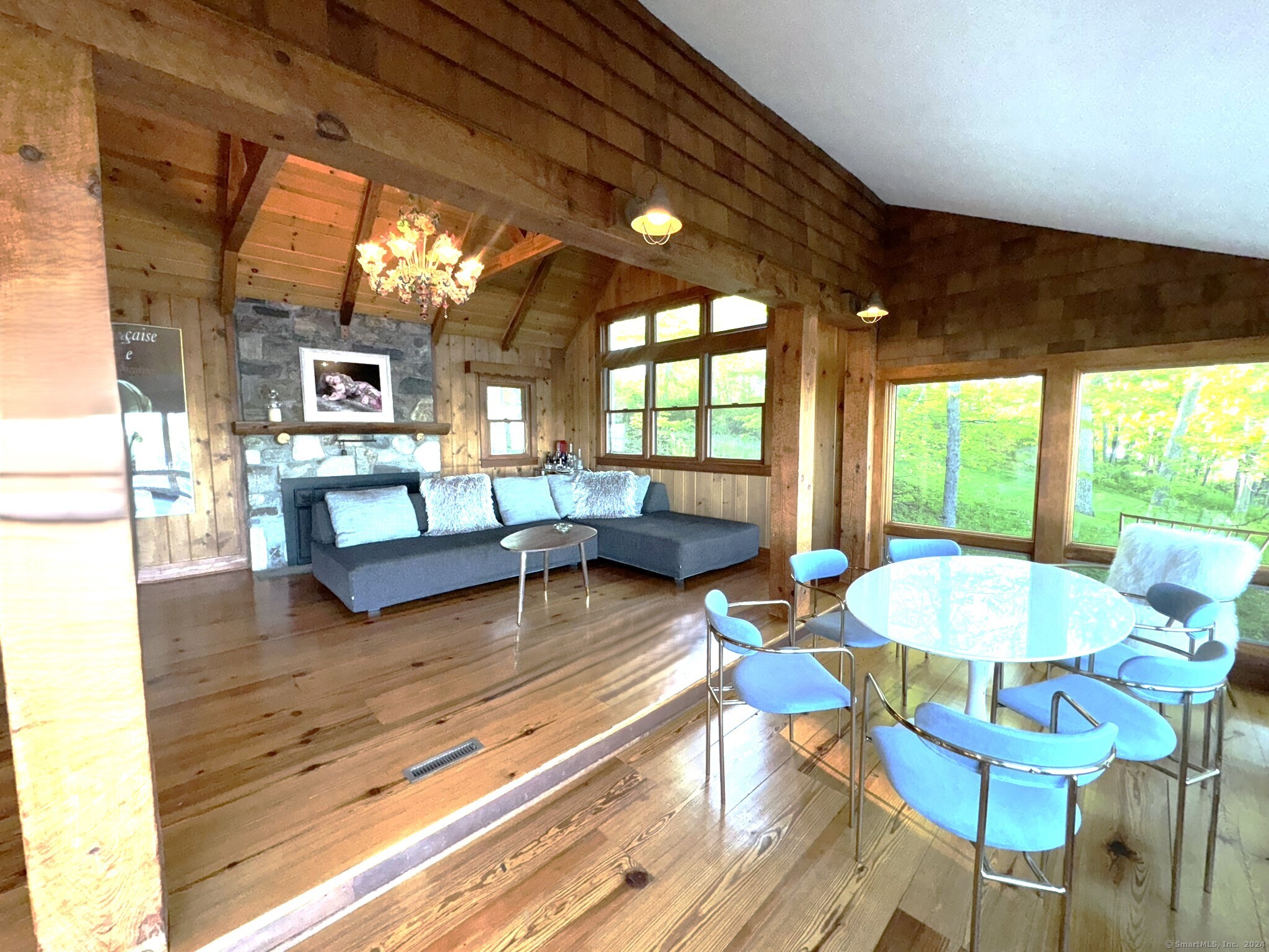 26 Hemlock Trail
