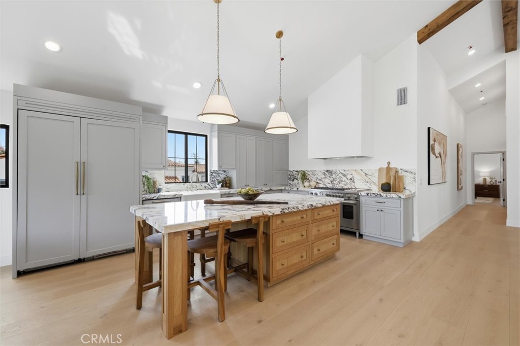 865 10th Street