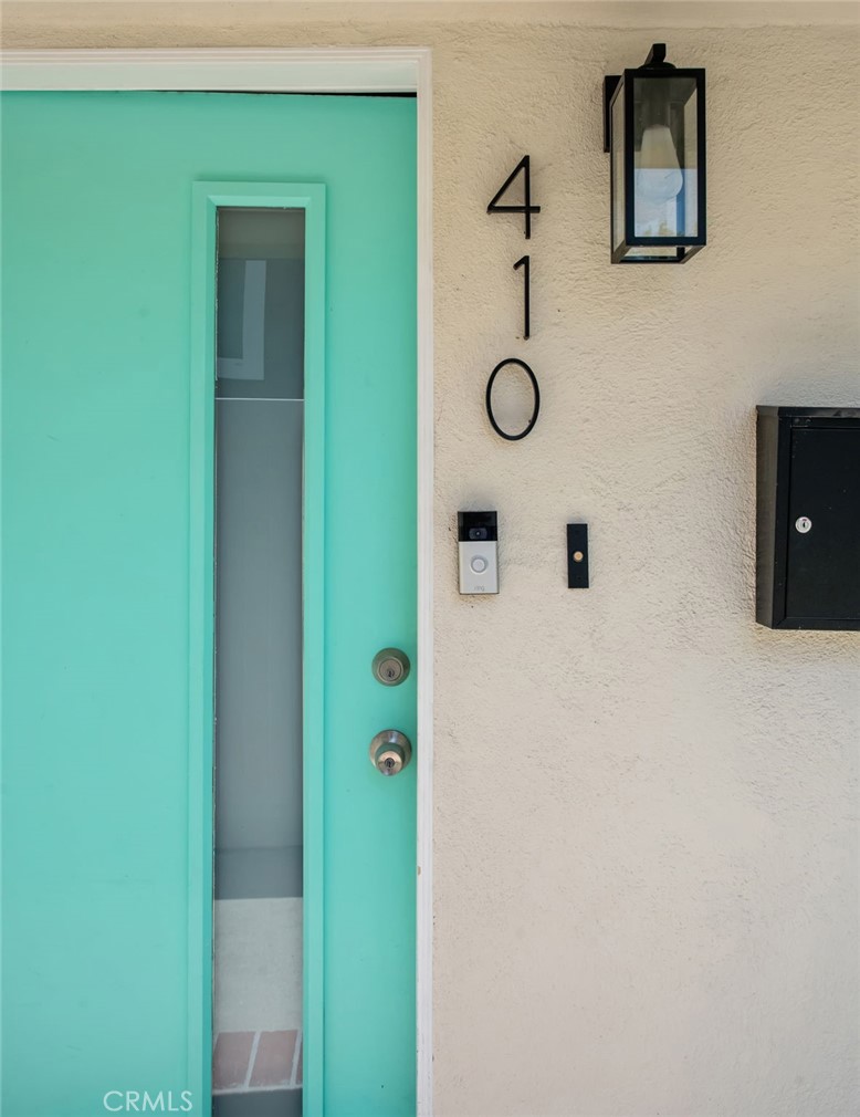 410 E Plymouth