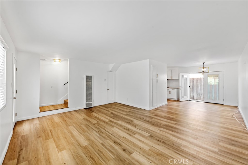 410 E Plymouth