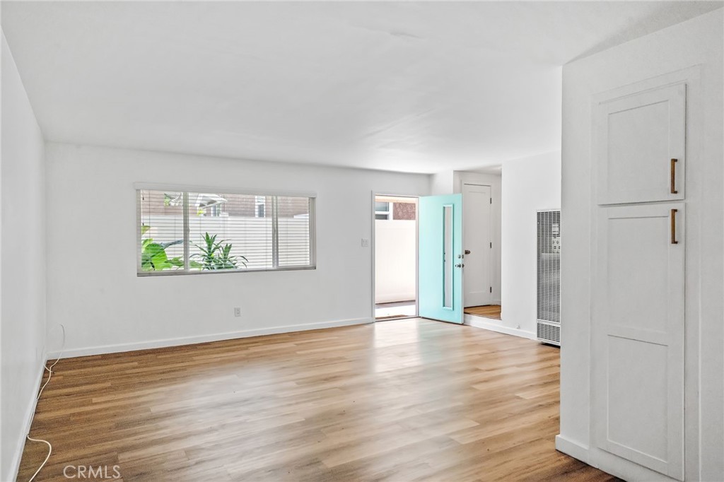 410 E Plymouth