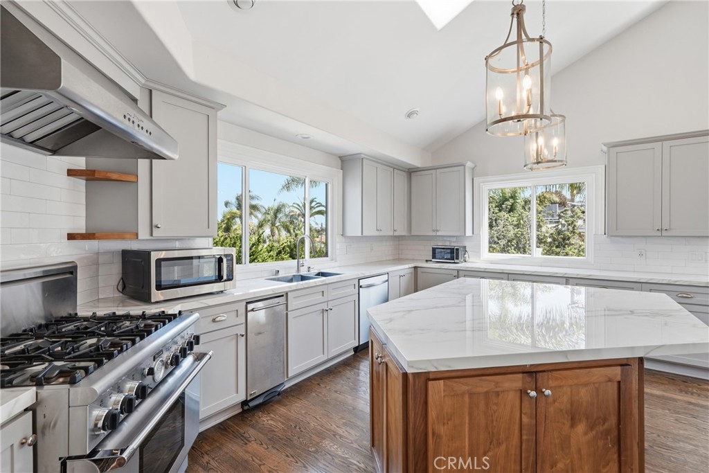 601 S Gertruda