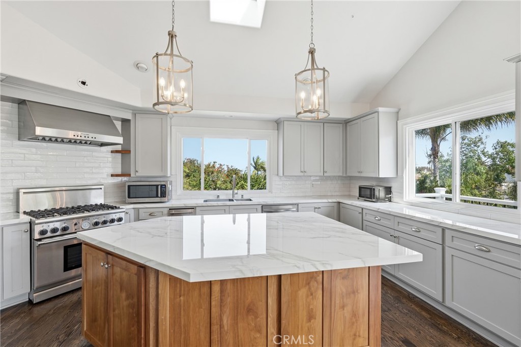 601 S Gertruda