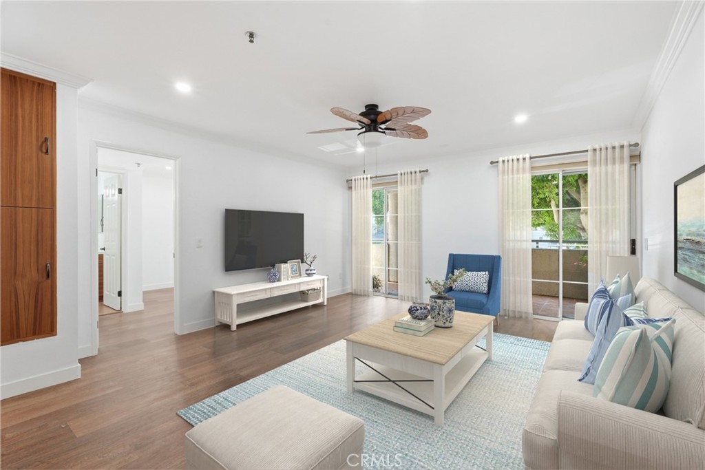 801 Pine 104